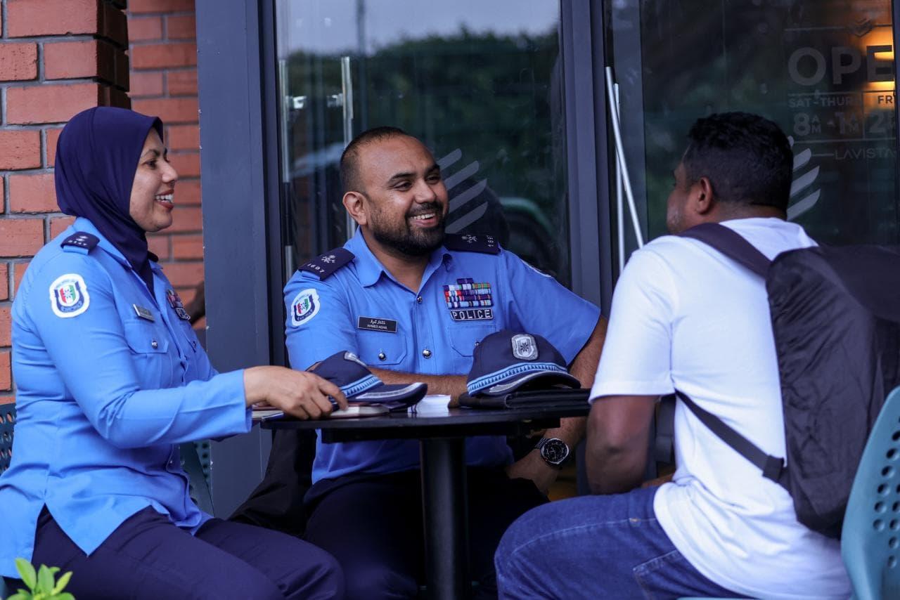 ސްކޫލް ބަންދާއި އައު އަހަރާ ގުޅިގެން އާންމު ރައްޔިތުން ހޭލުންތެރިކުރުމަށް ފުލުހުން ހާއްސަ ޕްރޮގްރާމެއް ހިންގައިފި