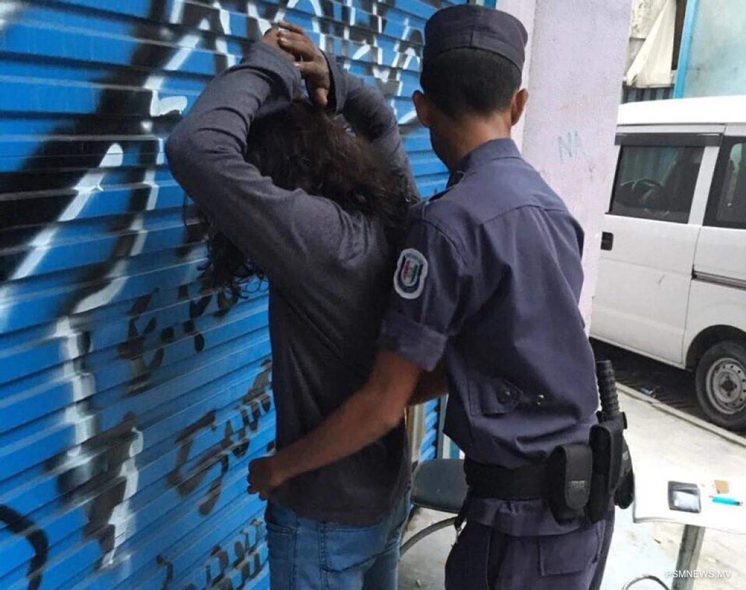 އައްޑޫ އިން މަސްތުވާތަކެތީގެ ވިޔަފާރިކުރާ ބޮޑުންތަކެއް ހައްޔަރުކޮށްފި