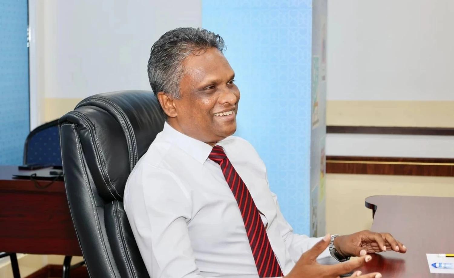 ފެން އިސްރާފު ވެދާނެ ޢަމަލުތަކުން ދުރުވެތިބުމަށް މޭޔަރ ޢާޒިމް އިލްތިމާސްކުރައްވައިފި