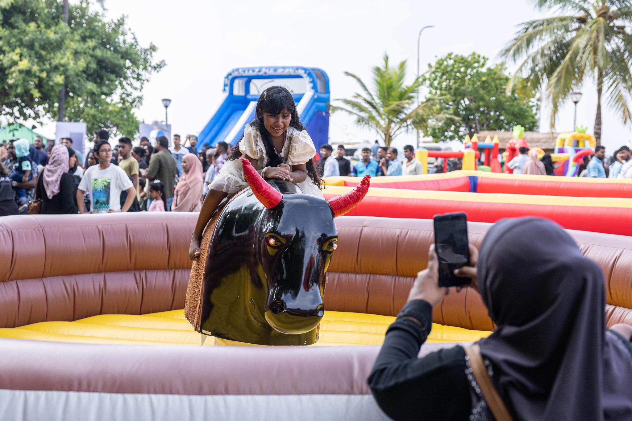 އީދު ހަވީރު މިއަދާއި މާދަމާވެސް ކުރިޔަށްދާނެ!