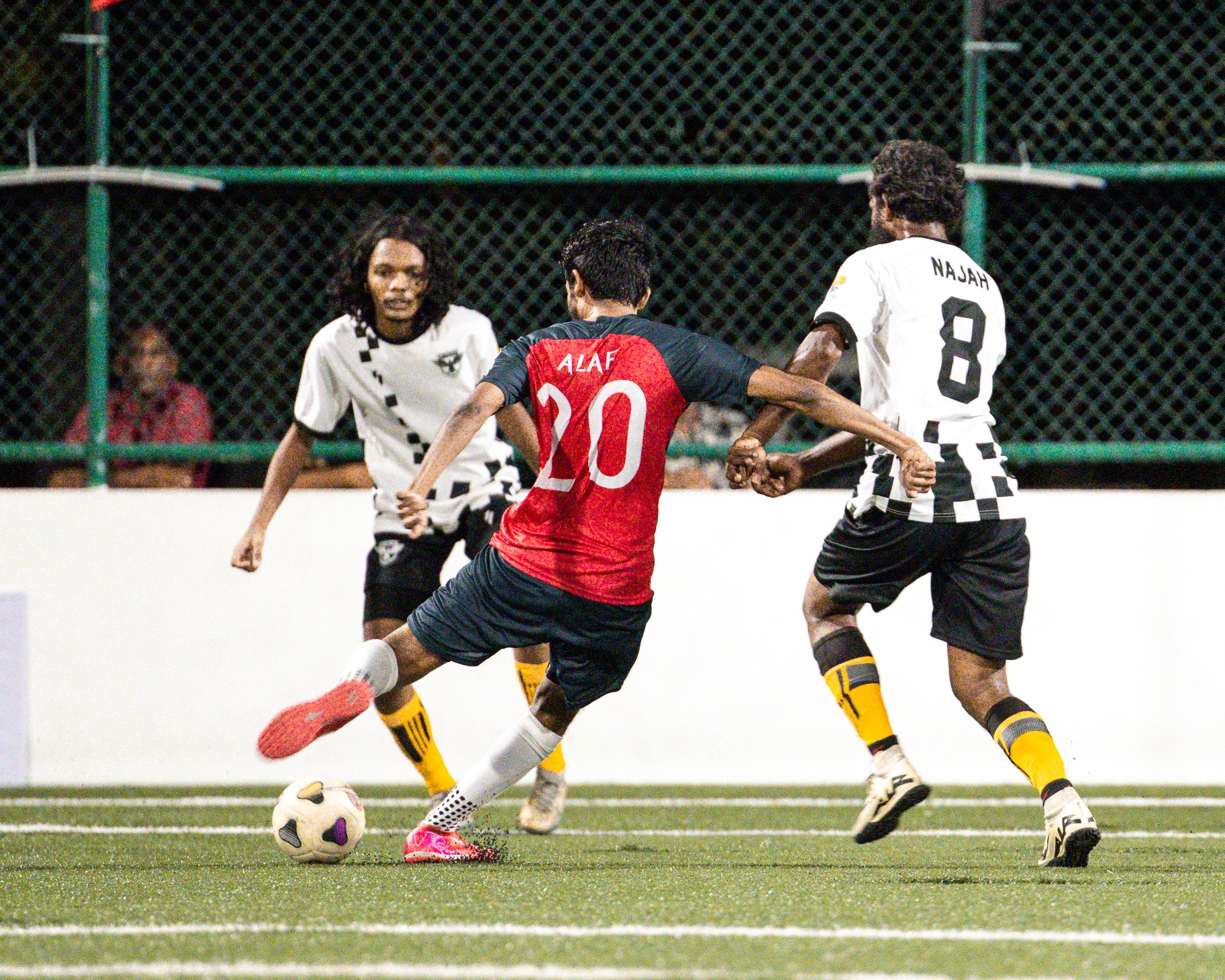 ވާދަވެރި ކުޅުމަކަށްފަހު ޒެލޯން ބަލިކޮށް އެމްއެފް ޔުނައިޓެޑް ސެމީފައިނަލުން ޖާގަ ހޯދައިފި