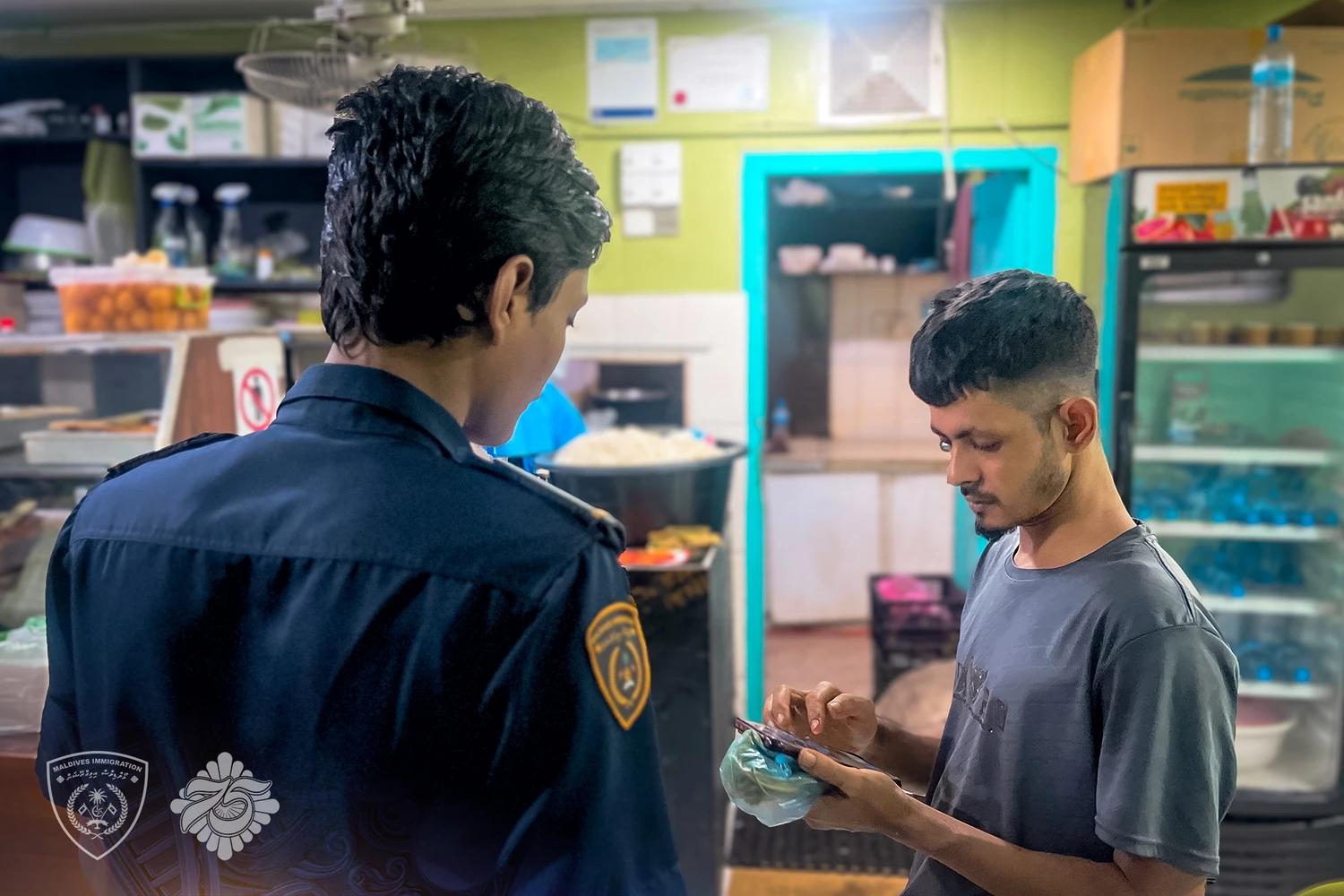 ހުޅުމާލޭގައި ޤަވާއިދާ ޚިލާފަށް އުޅުނު 8 ބިދޭސީއަކު ހައްޔަރުކޮށްފި