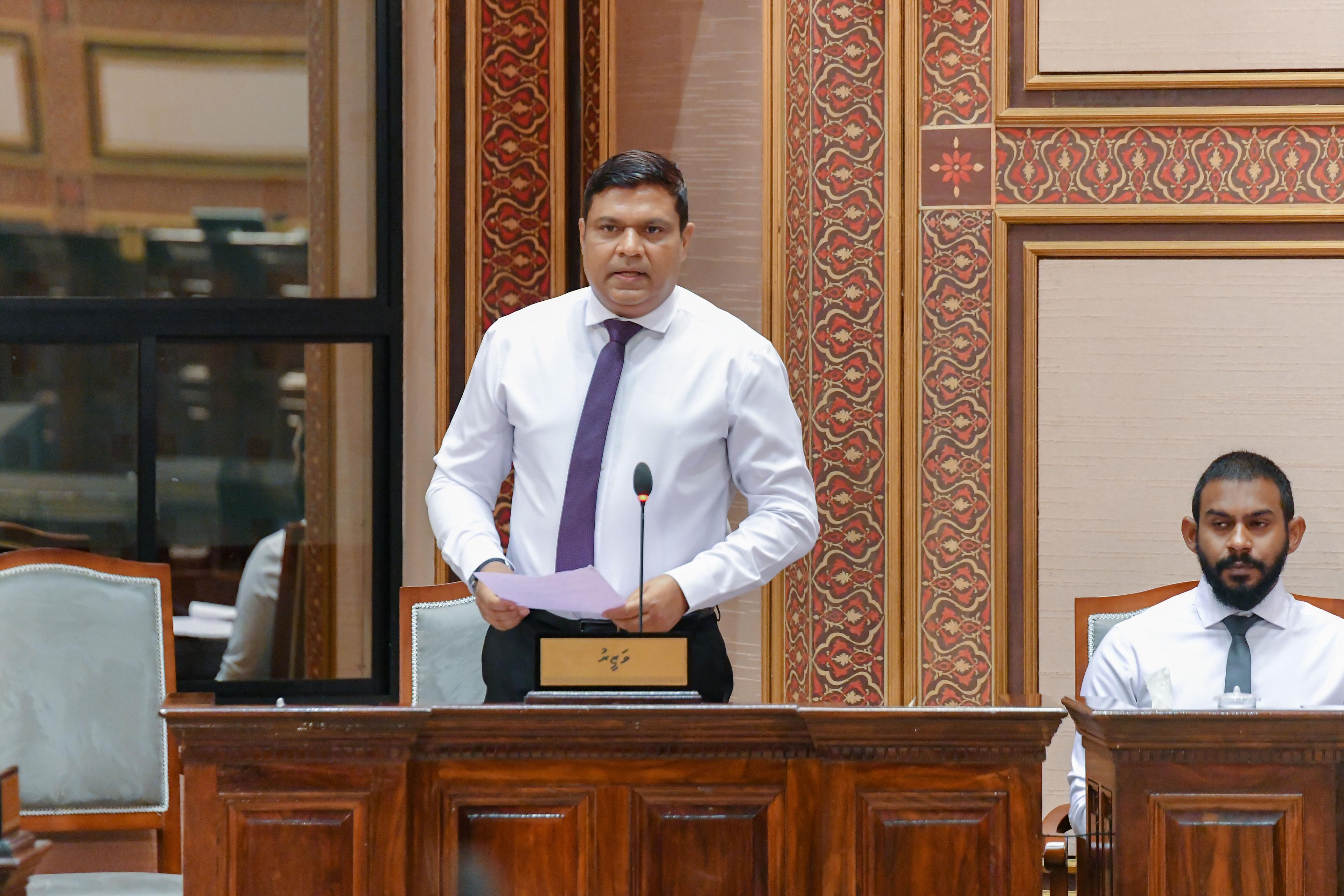 ޓެކްސީލައިންގެ ޚިދުމަތް ފެށުމުން މިހާރު ދެމުން ގެންދާ ޓެކްސީ ޚިދުމަތަށް އެއްވެސް ހުރަހެއް ނެތް: އަމީން