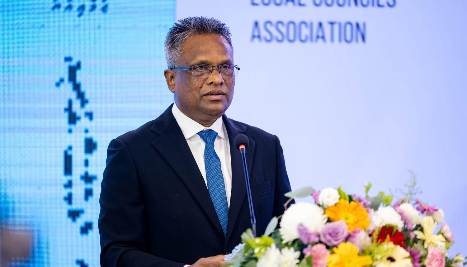 ލާމަރުކަޒީ ނިޒާމުގެ ކާމިޔާބު ޙާޞިލް ކުރެވޭނީ، ސަރުކާރާއި ރަށްފުށުގައި ހުރި ވަޞީލަތްތައް އޭގެ އެންމެ ފުރިހަމަ ގޮތުގައި ބޭނުންކުރެވިގެން!