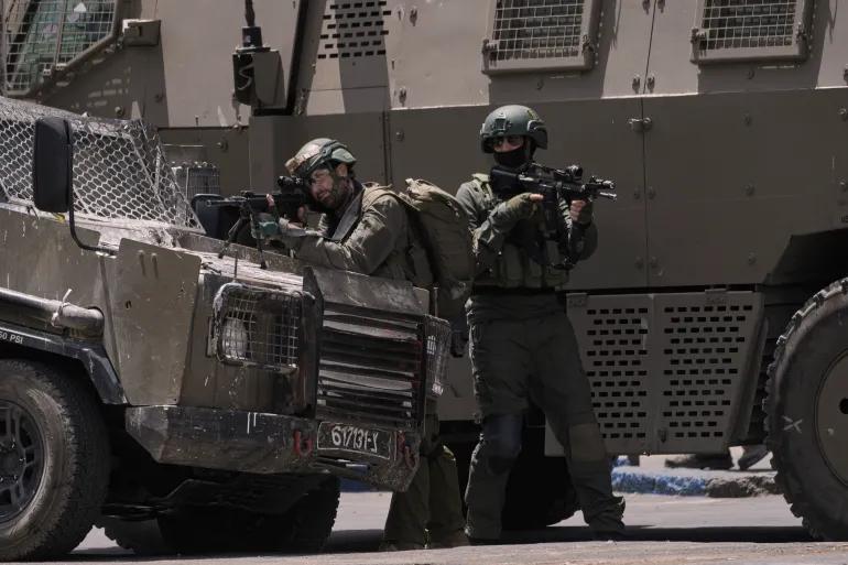 ރޮކެޓު ހަމަލާއެއްގައި ޔަހޫދީންގެ 3 ސިފައިން މަރާލައިފި