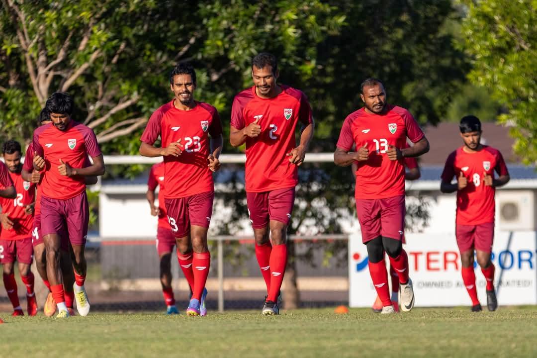 ދެއްކޭނެ ބަހަނާއެއް ނެތް ފެނިގެންދިޔައީ ދިވެހި ފުޓްބޯޅައިގެ ހާލަތު