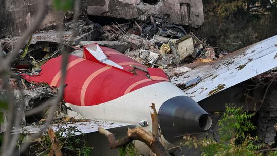 އޭއައި171 ވެއްޓުން: ބޯޓުގެ ދެ އިންޖީނަށް ތެޔޮ ފޮނުވާ ސްވިޗް ނިއްވާލިކަން ހާމަވެއްޖެ