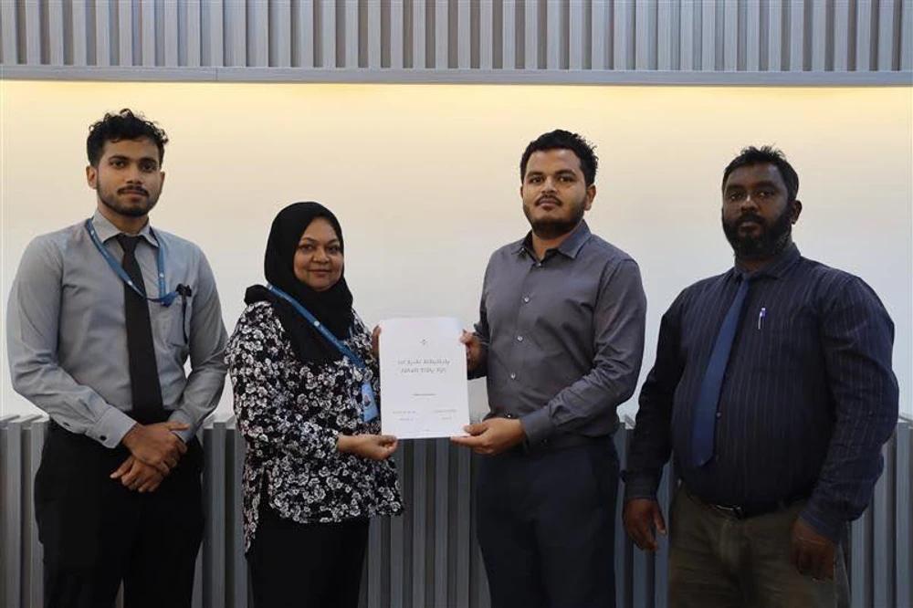 އައިޑީ ކާޑު ޕްރިންޓުކޮށް ދޫކުރުމުގެ ޚިދުމަތް އއ. އަތޮޅު ކައުންސިލުގައިވެސް ފަށައިފި