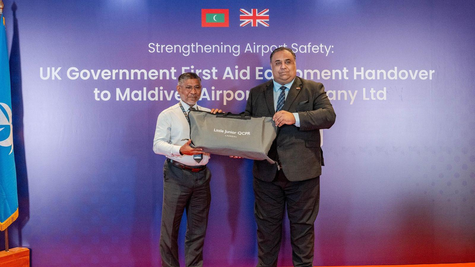 އިނގިރޭސި ސަރުކާރުން އެމްއޭސީއެލް އަށް އަވަސް ފަރުވާގެ ތަމްރީން ދޭނެ ތަކެތި ހަދިޔާކޮށްފި