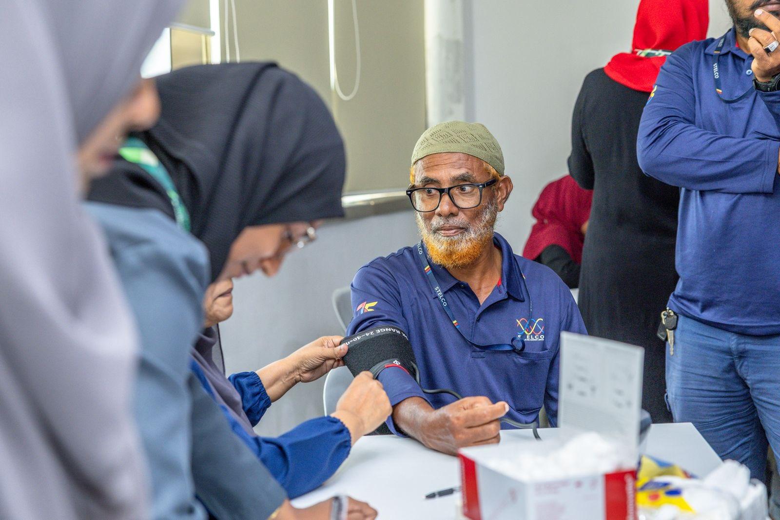 ސްޓެލްކޯގެ މުވައްޒަފުންނަށް ހެލްތު ސްކްރީނިންގ ޕްރޮގްރާމެއް ކުރިޔަށް ގެންގޮސްފި
