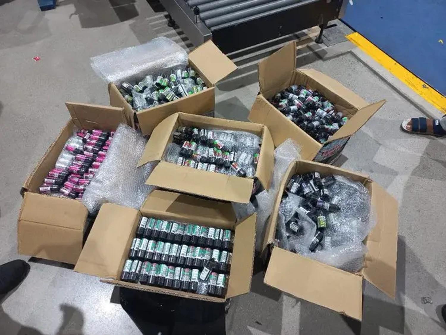 މިދިޔަ މަހު ވޭޕްގެ އެކި މައްސަލަތަކުގައި 30 މީހަކު ޖޫރިމަނާކުރި!