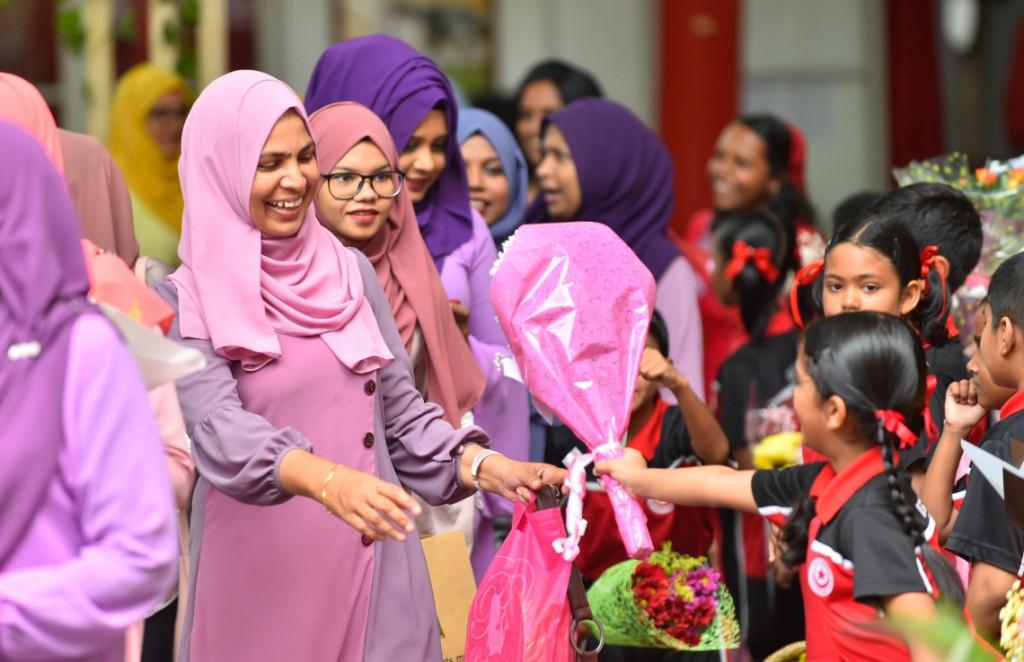 މުދައްރިސުން ތަމްރީނުކުރުމުގެ ޤައުމީ ޕްރޮގްރާމްގެ ބައިވެރިންނަށް ސްޓައިޕެންޑް ދިނުމަށް ހުޅުވާލައިފި