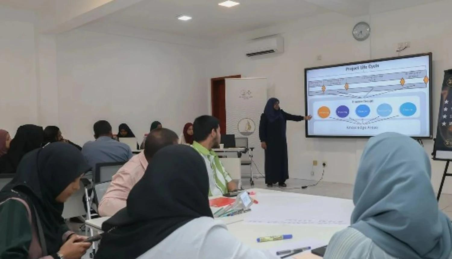 އެންޖީއޯ ލީޑަރުން ތަމްރީނުކުރުމުގެ ޕްރޮގްރާމެއް ބާއްވަނީ