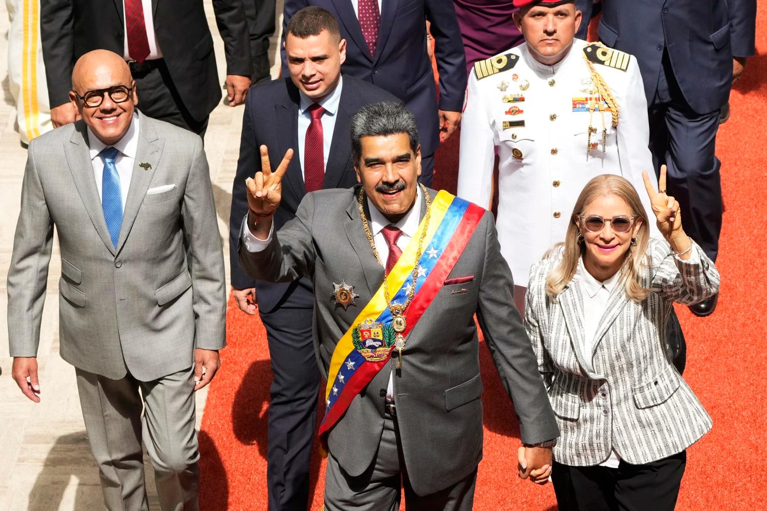 މަޑޫރޯ މައްޗަށް އެމެރިކާގެ ޖިނާއީ ދައުވާތަކެއް ކުރަނީ