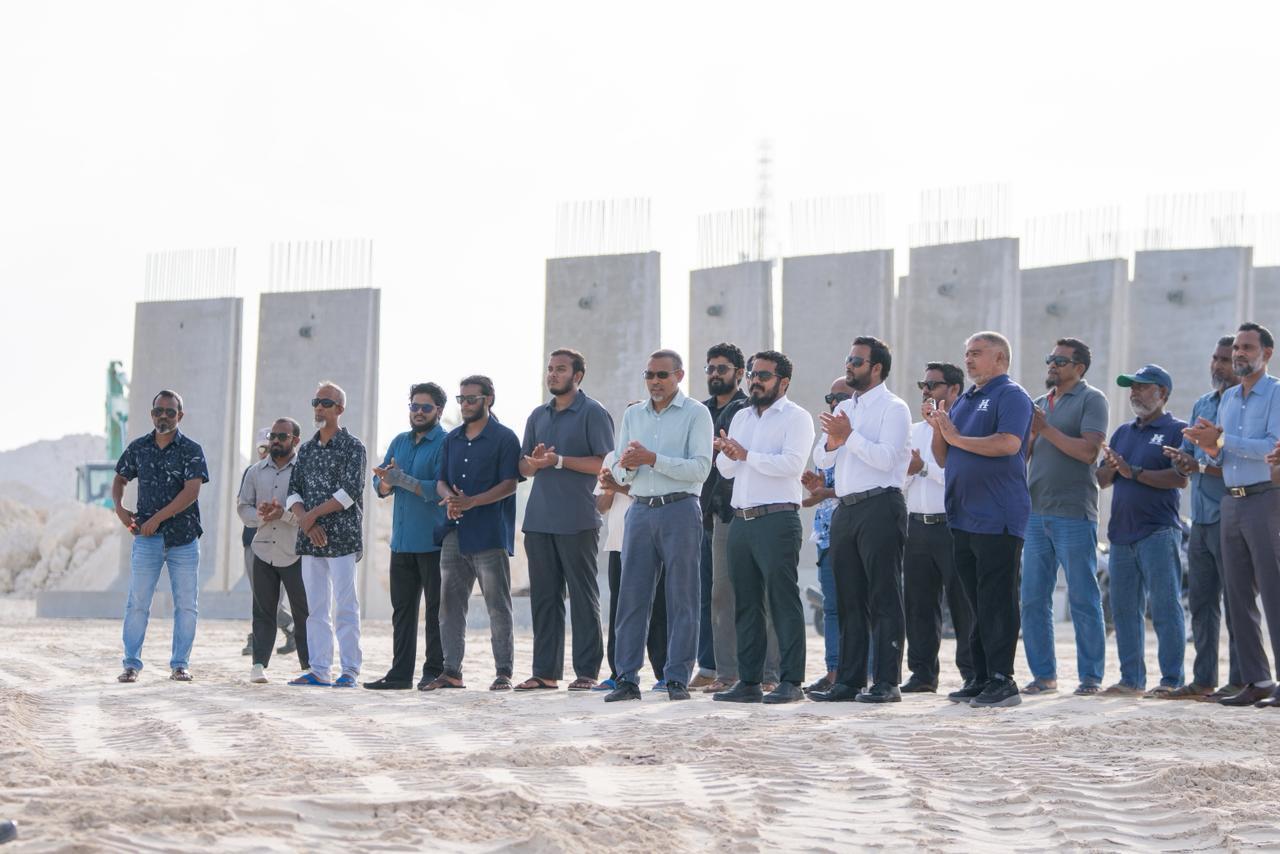 ނަޑެއްލާގެ އައު ބަނދަރު ތަރައްޤީކުރުމުގެ އަމަލީ މަސައެްކަތް ފަށައިފި