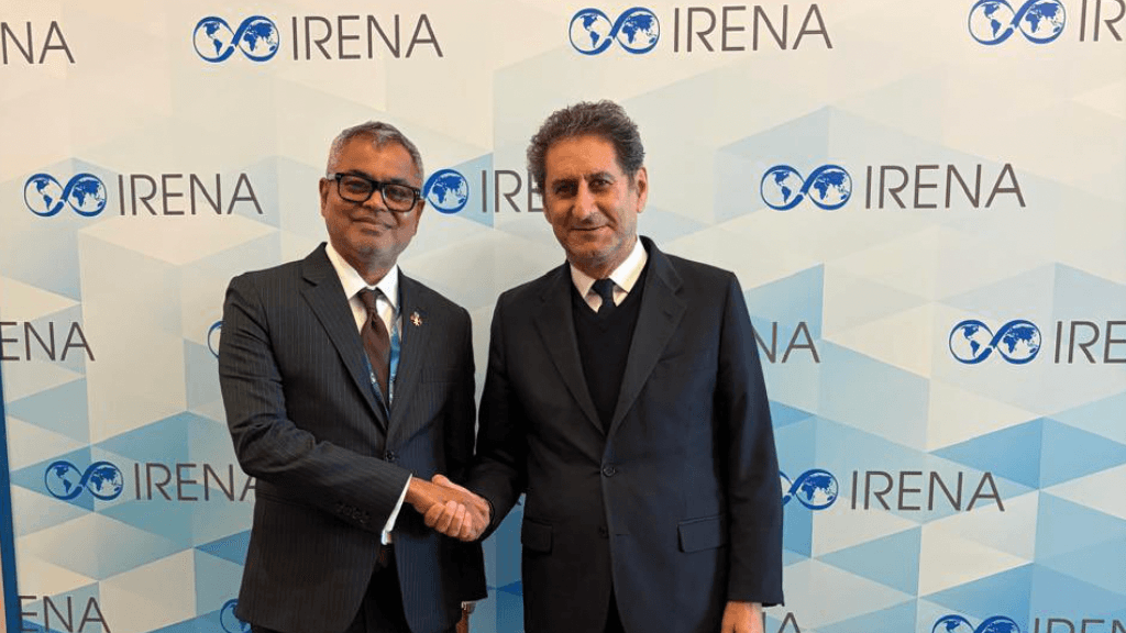 މިނިސްޓަރު ޠާރިޤް އައިރީނާގެ ޑައިރެކްޓަރ ޖެނެރަލާ ބައްދަލުކުރައްވައިފި