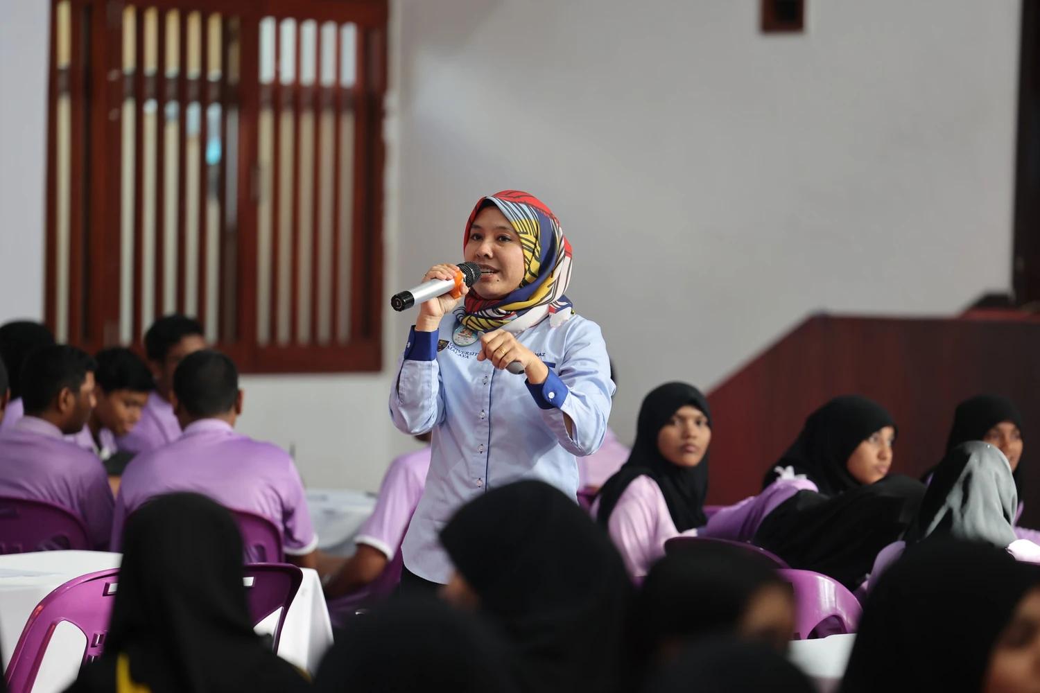 ގްރޭޑް 10 ގެ ދަރިވަރުންނަށް 'އެންޓި-ބުލީންގް އެންޑް މެންޓަލް ވެލް-ބީންގް' ޕްރޮގްރާމް ފަށައިފި