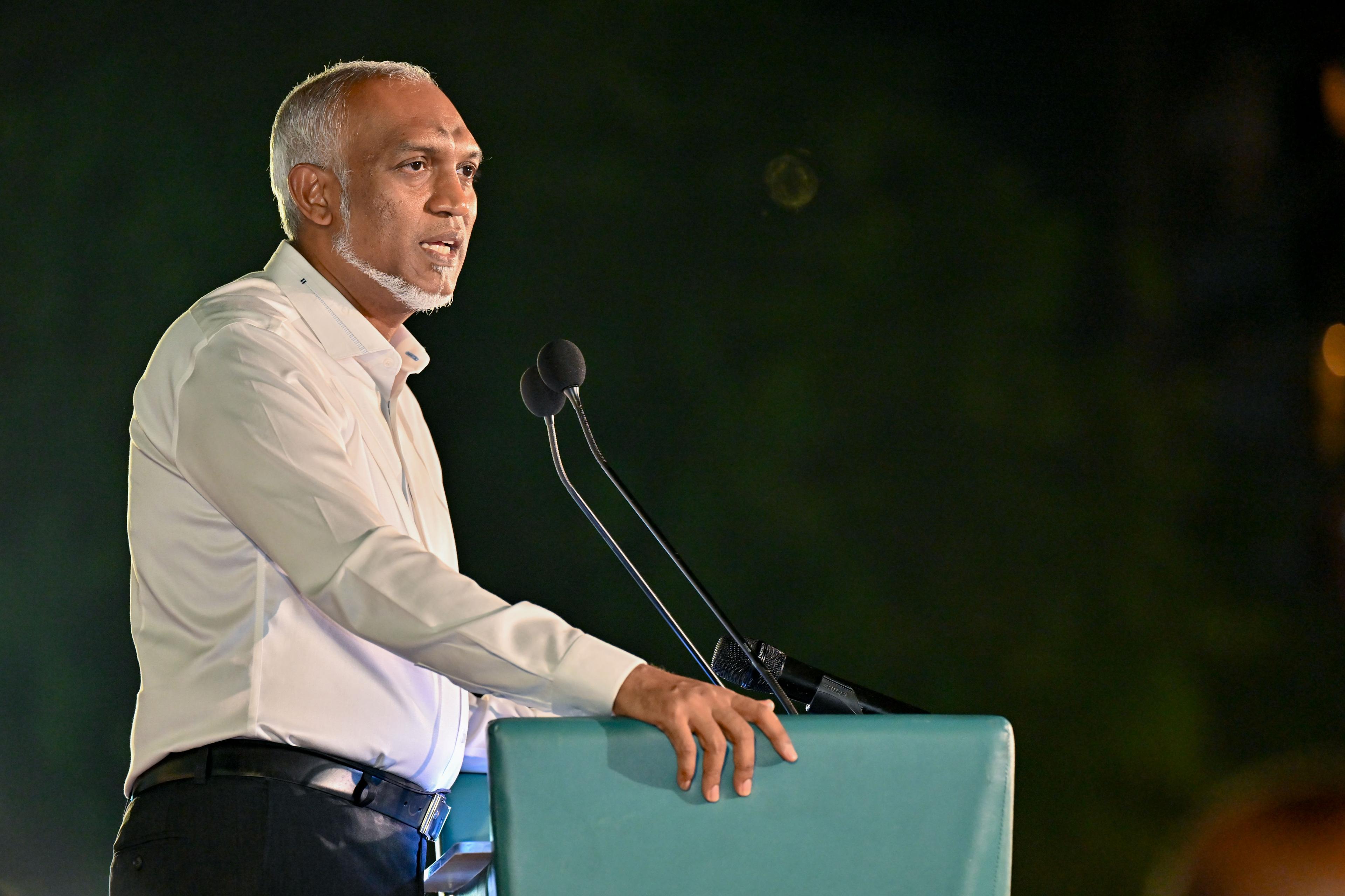 އިނގިރޭސީން ޗާގޯސް ބަޔަކާއި ހަވާލުކުރާނަމަ އެންމެ ހައްގު ބަޔަކީ ރާއްޖެ - ރައީސް