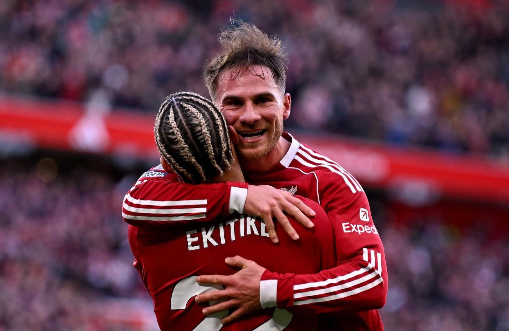 ވެސްޓްހަމް ބަލިކޮށް، ޗެމްޕިއަން ލިވަޕޫލް ވަގުތީގޮތުން ފަސްވަނައަށް