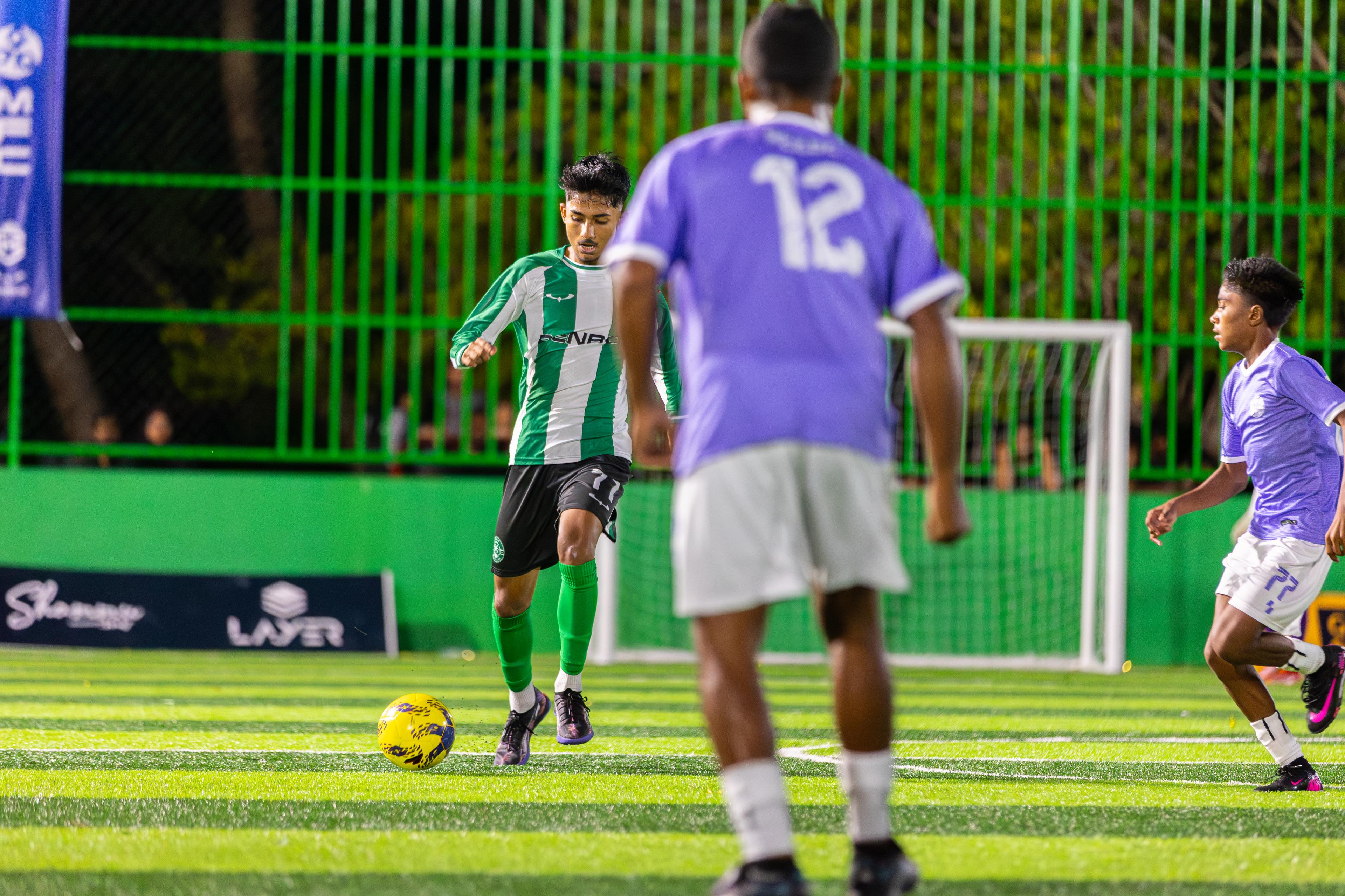 އަޖުލާންގެ ދެލަނޑާއެކު އީއެން ފުޓްބޯޅަ ކުލަބު އަތުން ރޭންޖާރސްއަށް ފަސޭހަ މޮޅެއް