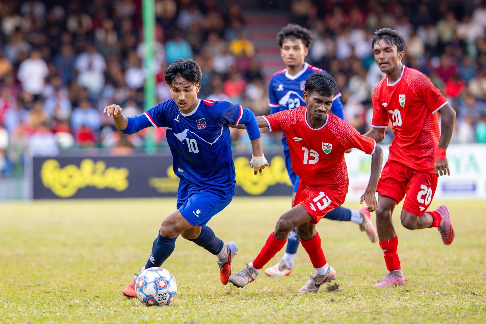 ނޭޕާލާއި އެއްވަރުވެ ރާއްޖެ މުބާރާތުން ކަޓައިފި