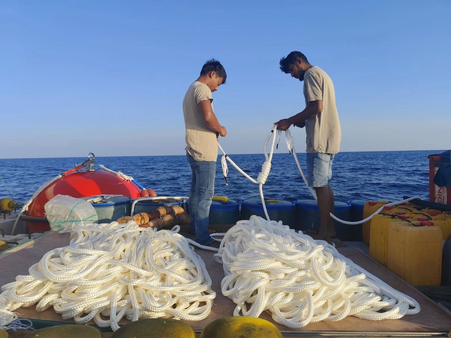 ޅ ކަނުހުރާ ބޭރުގައި ދޮށީ ކަނދުފަތި އަޅައިފި