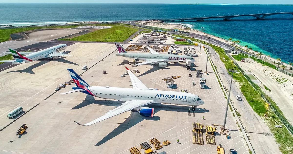 ވައިގެ މަގުން އެތެރެކުރަން އުޅުނު 11 ކިލޯގެ މަސްތުވާތަކެތި އަތުލައިގެންފި: ފޮރުވާފައިހުރީ މޭވާ ހުރި ކާގޯ ޝިޕްމެންޓެއްގައި!