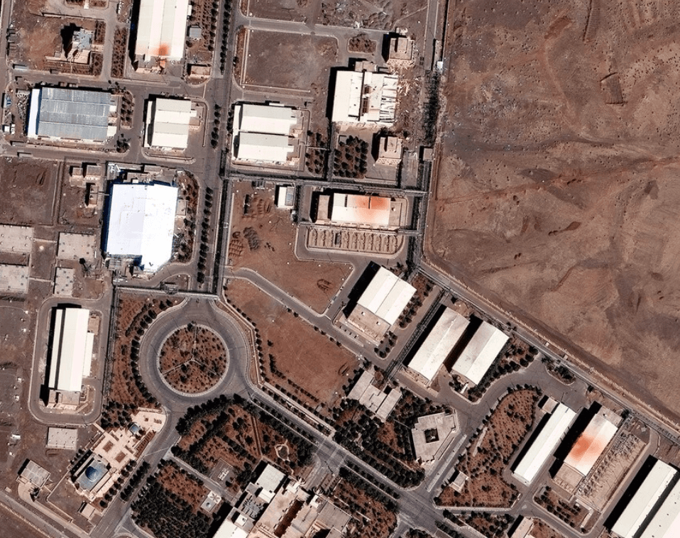 އިރާނުގެ ނިއުކްލިއާ ފެސިލިޓީއަކަށް އެމެރިކާއާއި އިޒްރޭލުން ބޮން އަޅައިފި