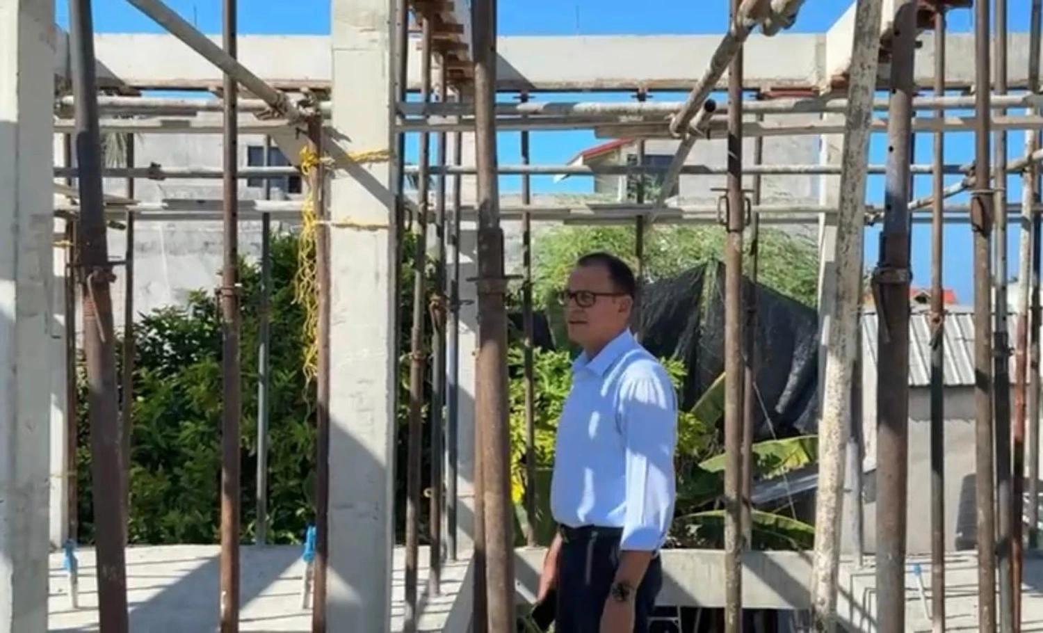 މަޑުއްވަރީ އައު ކައުންސިލު އިމާރާތުގެ މަސައްކަތް މިނިސްޓަރ އާދަމް ޝަރީފް ބައްލަވައިލައްވައިފި