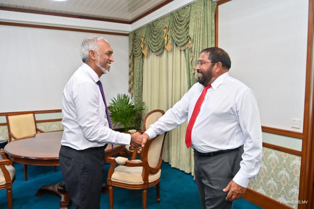 ދެ އިންތިހާބު އެއް ދުވަހަކު ބޭއްވުމުން ފައިދާ ބޮޑުވާނީ ރައްޔިތުންނަށް- ޤާސިމް