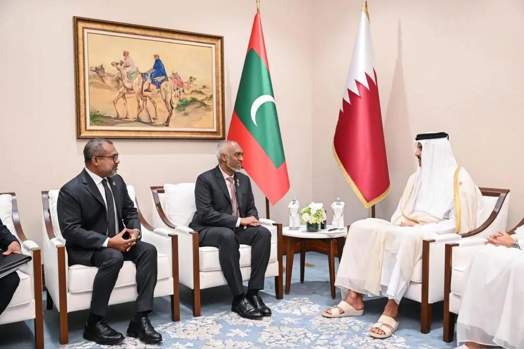 މެދުއިރުމަތީގެ ހަނގުރާމަ: ރައީސުލްޖުމްހޫރިއްޔާ، ގަތަރުގެ އަމީރަށް ފޯނުން ގުޅުއްވައި ޙާލަތު އޮޅުންފިލުއްވައިފި