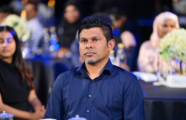 ނައިބު ރައީސް ނޫސްވެރިންނަށް: ސައްހަ ނޫން މައުލޫމާތު ރިޕޯޓުކުރުމުން ގެއްލޭނީ ރައްޔިތުން ނޫސްވެރިންނަށް ކުރާ އިތުބާރު، ޒިންމާދާރުވޭ!