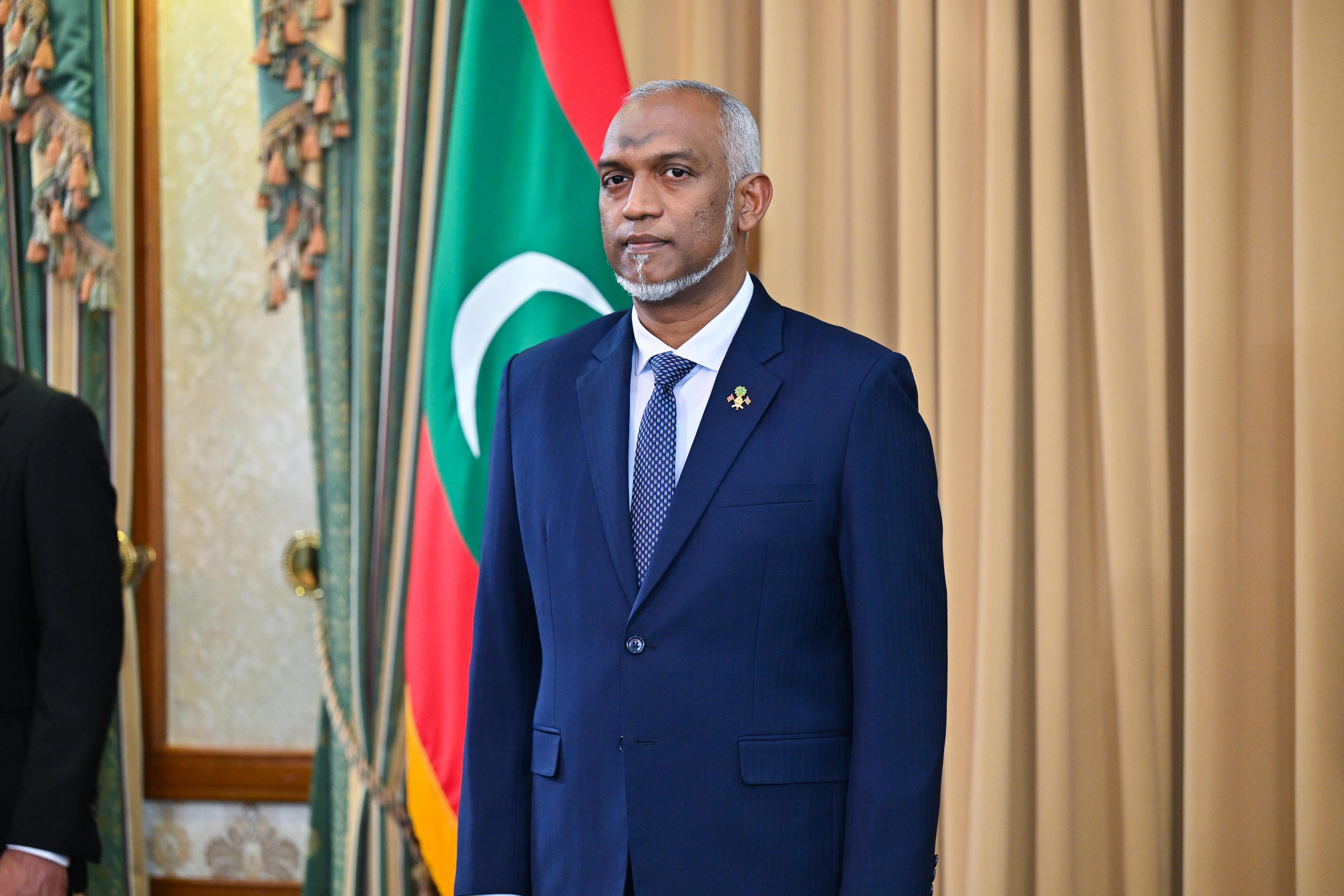 ސަރުކާރުގެ އިދާރީ އޮނިގަނޑަށް ބަދަލު ގެންނަވައިފި