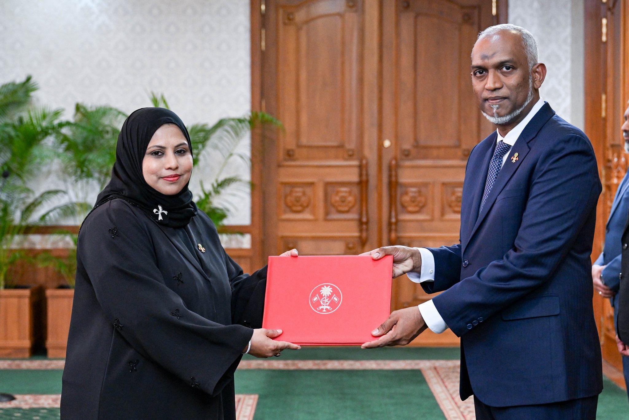 އާޓްސް، ކަލްޗަރ އެންޑް ހެރިޓޭޖް މިނިސްޓަރަކަށް ހީނާ ވަލީދު!