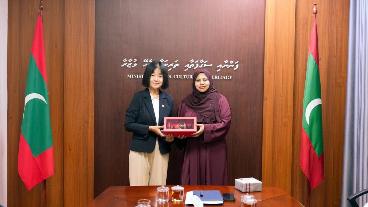 ޖަޕާނާއިއެކު ފަންނާއި ސަގާފަތާއި ތަރިކައިގެ ދާއިރާއިން ގުޅުން ބަދަހިކުރުމަށް މަޝްވަރާކޮށްފި