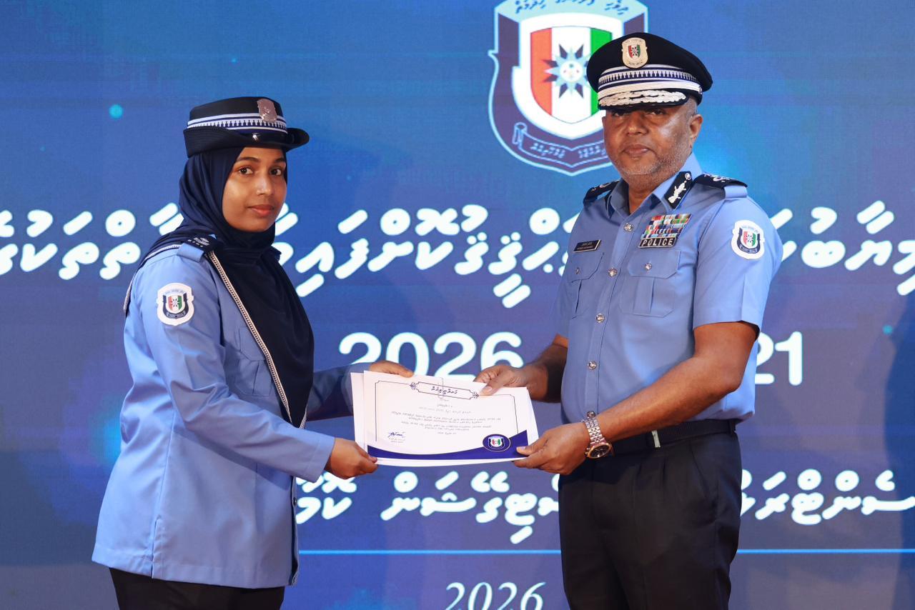 ތަހުގީގު ދާއިރާގައި ފާހަގަކޮށްލެވޭ މަސައްކަތްތަކެއް ކޮށްފައިވާ އޮފިސަރުންގެ އަގުވަޒަންކޮށްފި
