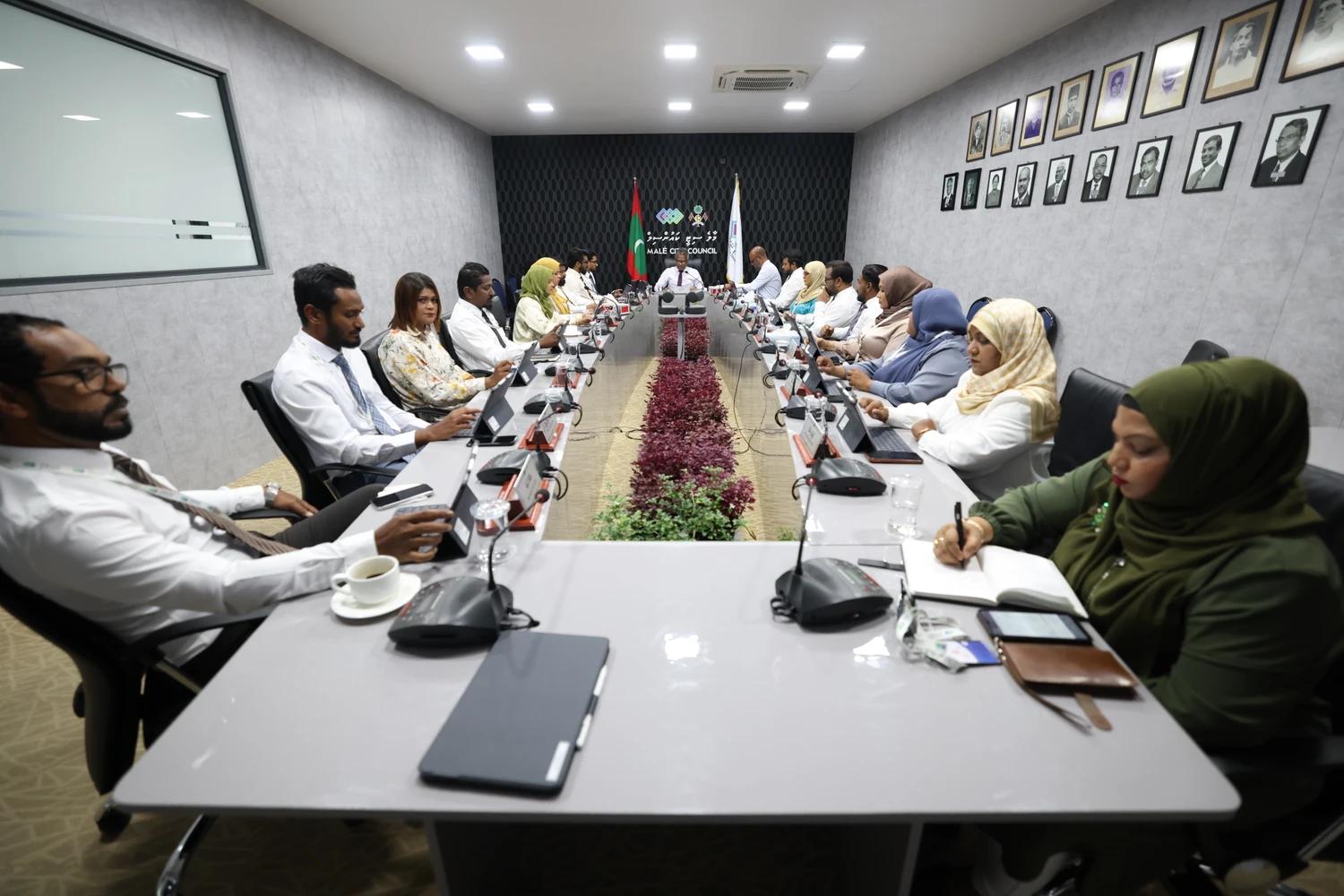 ވެޓް މާރުކޭޓް މައްސަލައިގައި ބިން ހަވާލުކުރެވޭނީ ޤާނޫނާ ޤަވައިޢިދުގެ ތެރެއިން - މާލެ ސިޓީ ކައުންސިލް