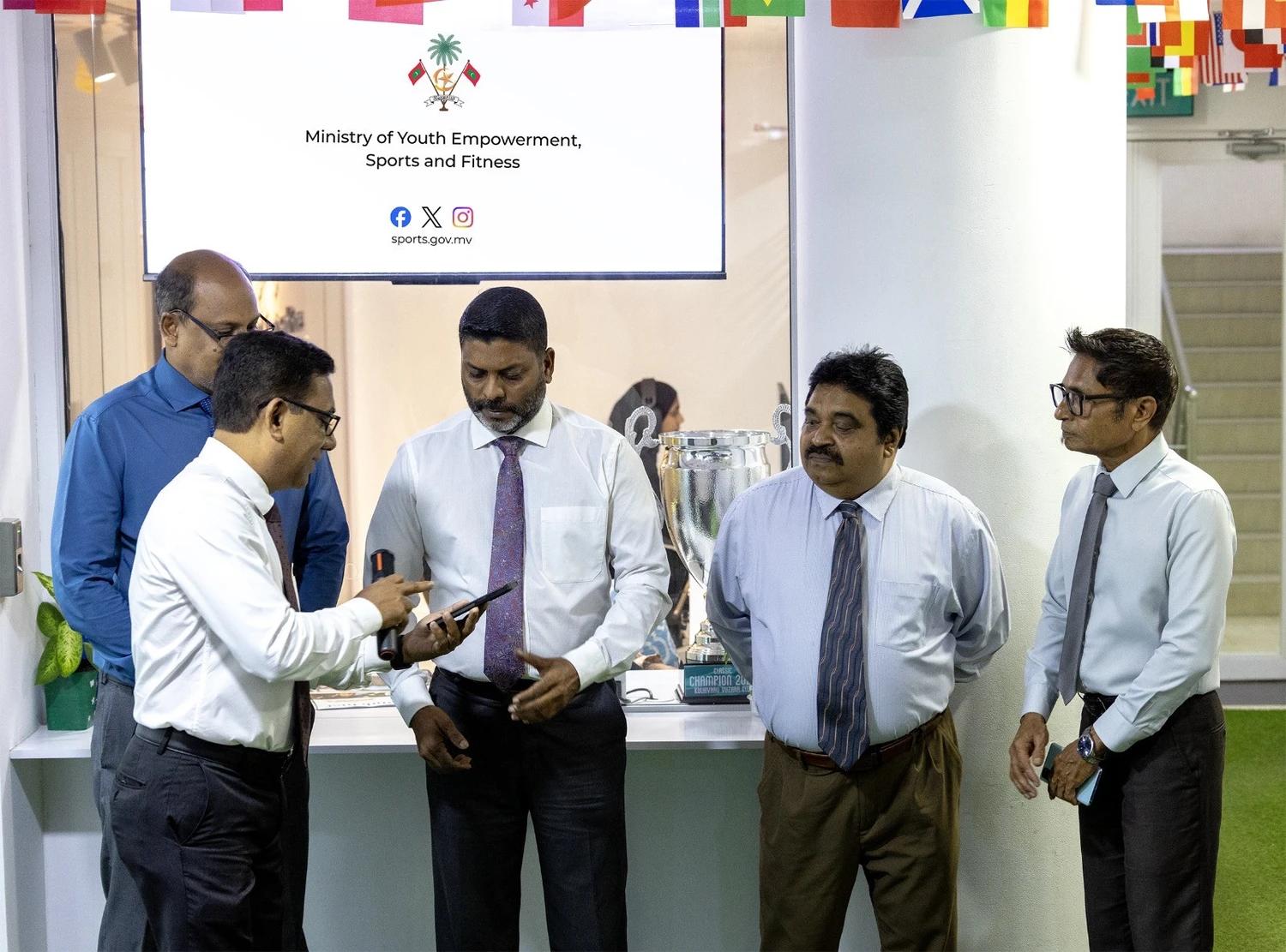 ކުޅިވަރު ވުޒާރާގެ ކޯލް ސެންޓަރުގެ ހިދުމަތް ފަށައިފި