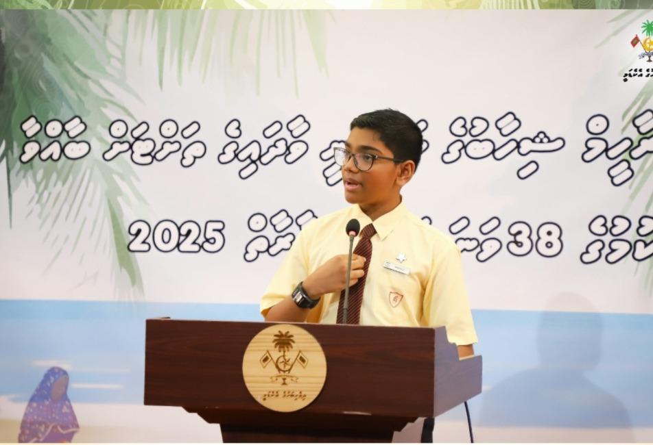 ގައުމީ ވާހަކަދެއްކުމުގެ މުބާރާތުގައި ބައިވެރިވުމުގެ ފުރުސަތު ދިވެހިބަހުގެ އެކެޑަމީން ހުޅުވާލައިފި