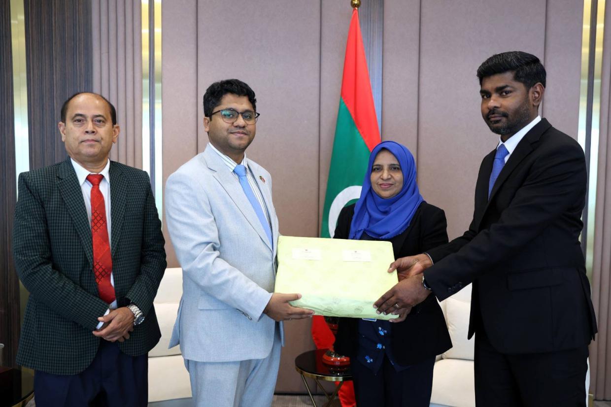 މިދިޔަ އަހަރުތަކެކޭ އެއްފަދައިން، ބަންގްލަދޭޝް ސަރުކާރުގެ ފަރާތުން ރާއްޖެއަށް އަނބު ހަދިޔާކޮށްފި