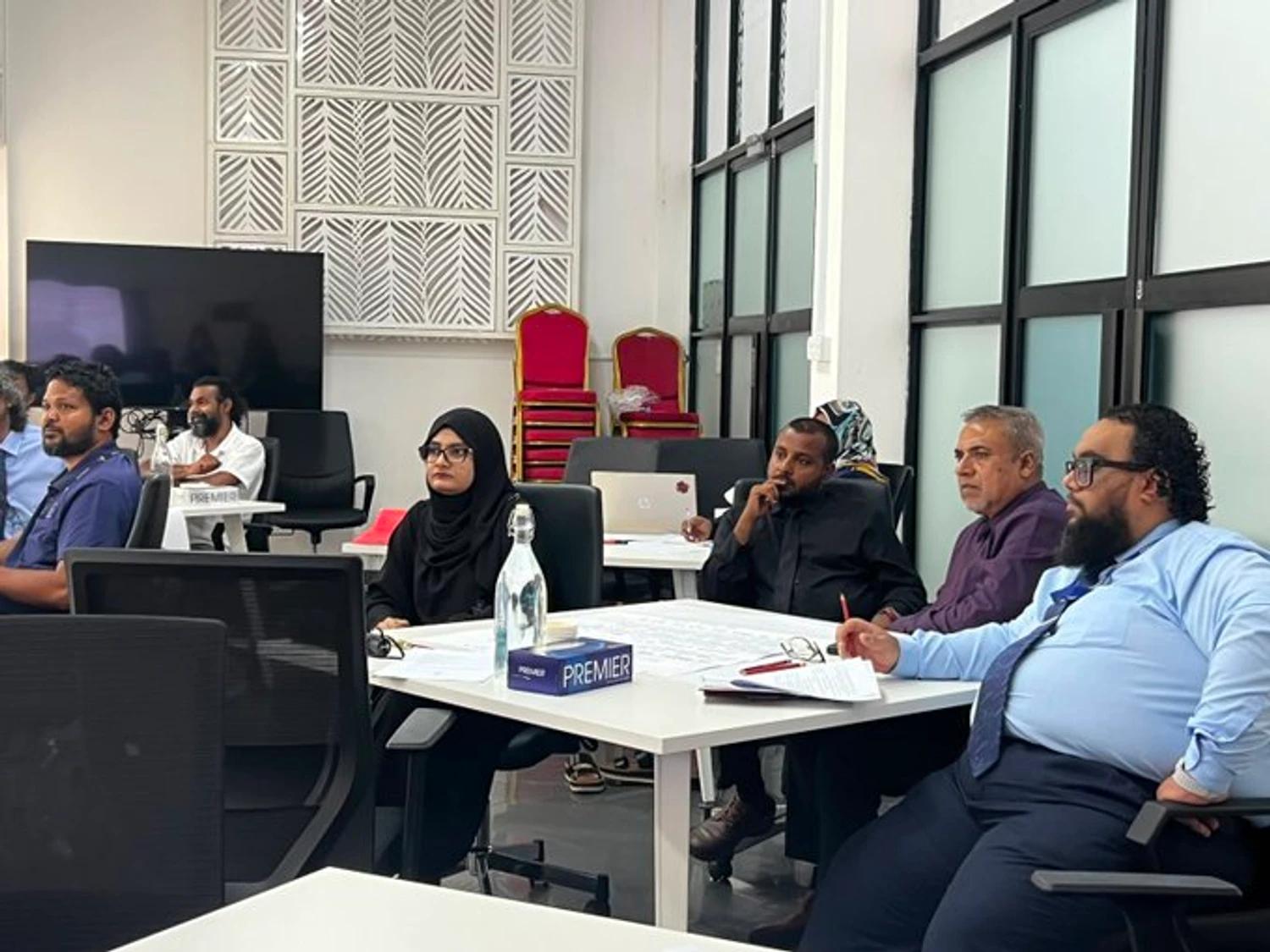 ތެލާއި ގްރީސް ބޭރުކުރުން ހަރުދަނާކުރުމަށް އެކުލަވާލާފައިވާ އުސޫލު ފުރިހަމަކުރުމަށް މަޝްވަރާކޮށްފި