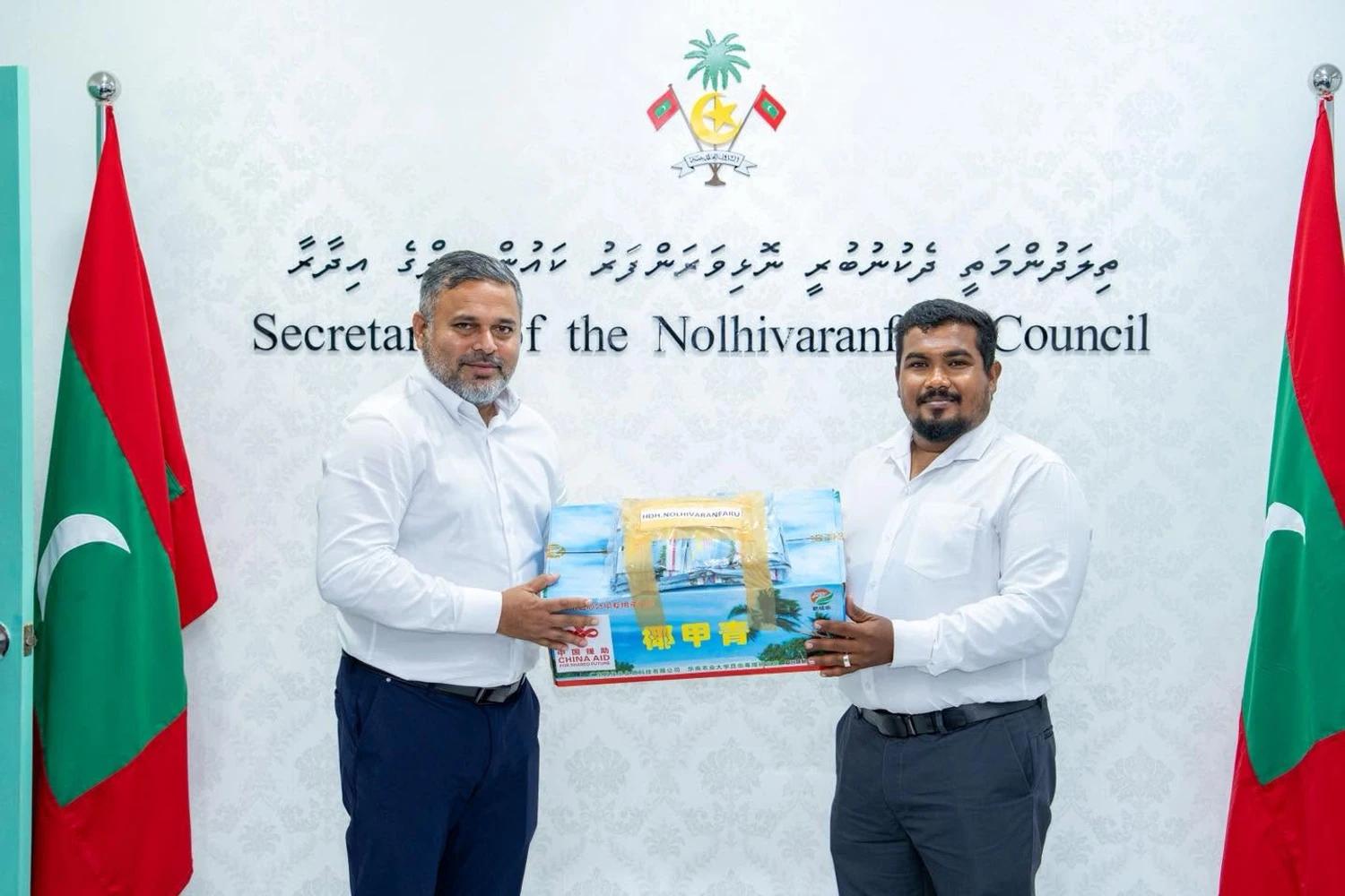 ނޮޅިވަރަމްފަރުގެ މަސްވެރިކަމާއި ދަނޑުވެރިކަމުގެ ގޮންޖެހުންތައް ހައްލުކުރަން ވަޒީރު ޝިޔާމް މަޝްވަރާކުރައްވައިފި
