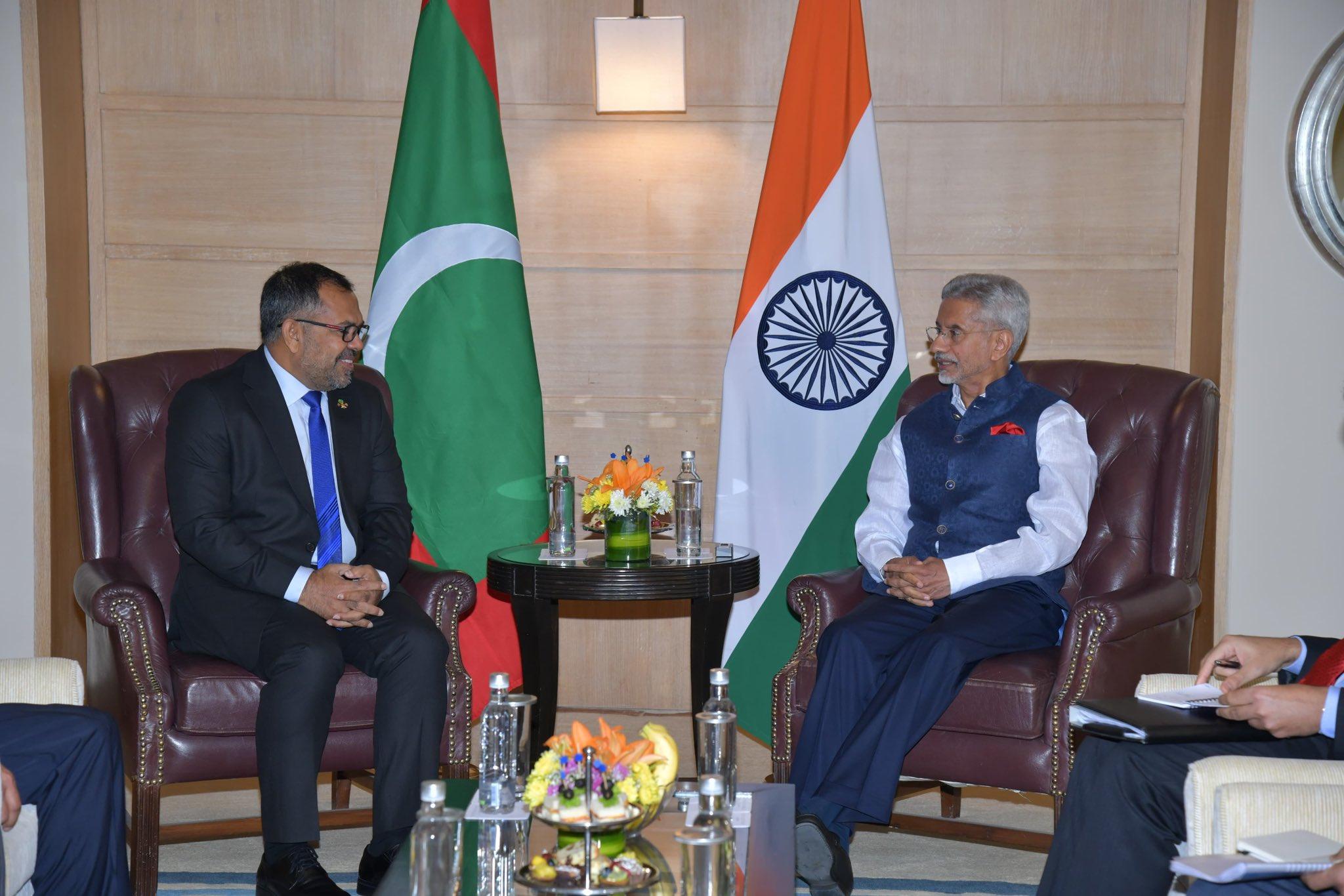 Maldives and India hold official talks